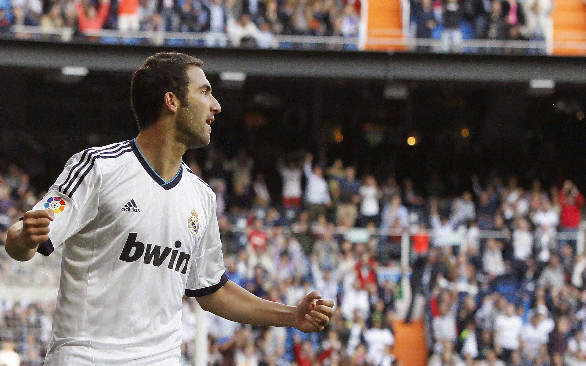 付政浩：在被赶下王座前 冠军依旧是冠军 尊重他们直到最后一刻