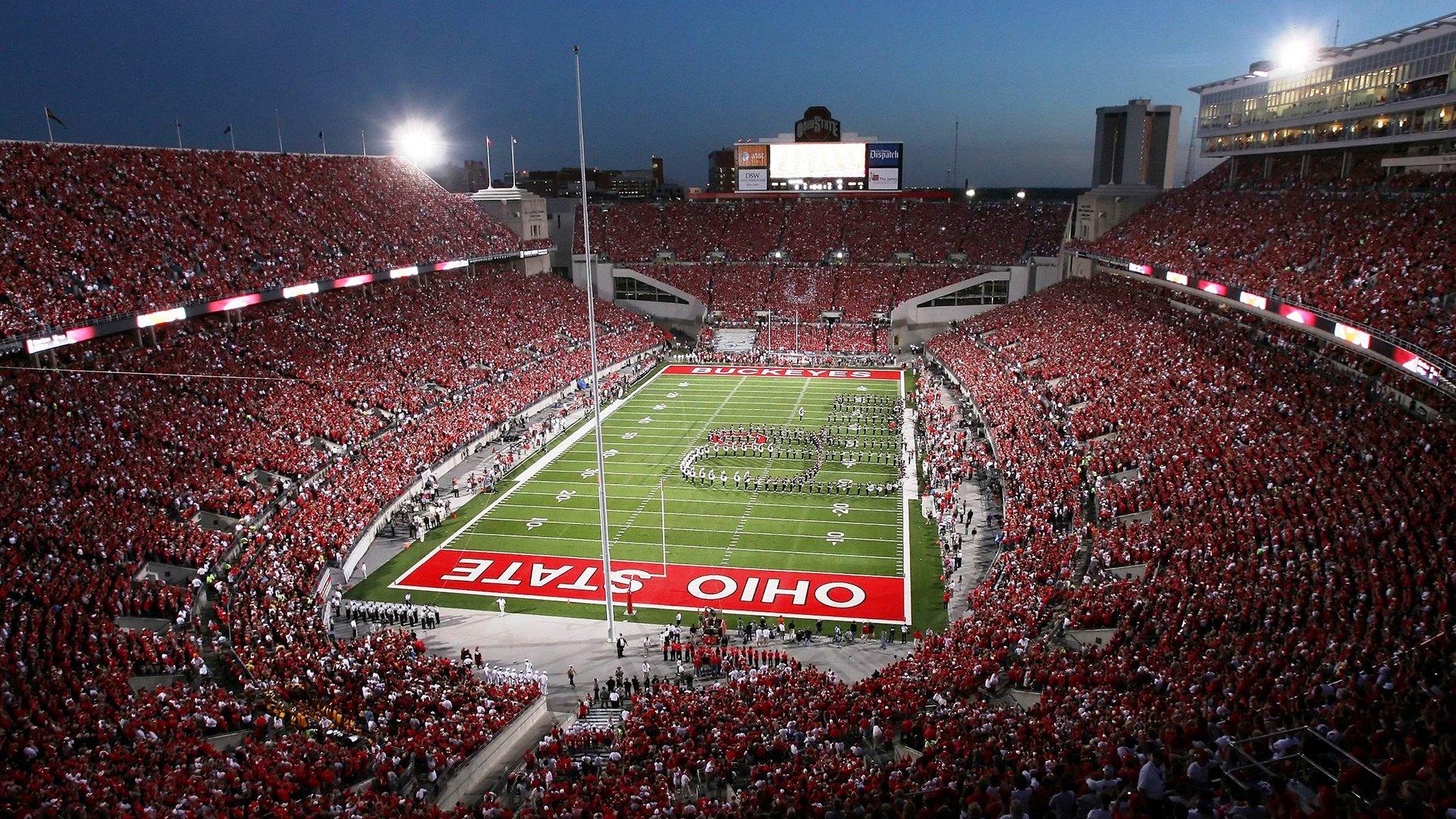 京沪大战引爆球市!六万观众见证联赛巅峰对决